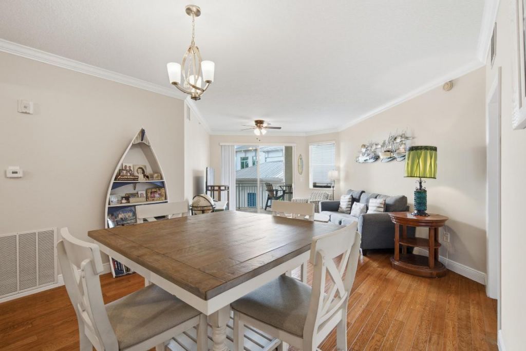 975 NW Flagler Avenue, Unit 307, Stuart, FL 34994 Photo