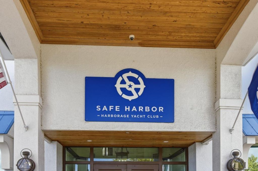 975 NW Flagler Avenue, Unit 307, Stuart, FL 34994 Photo