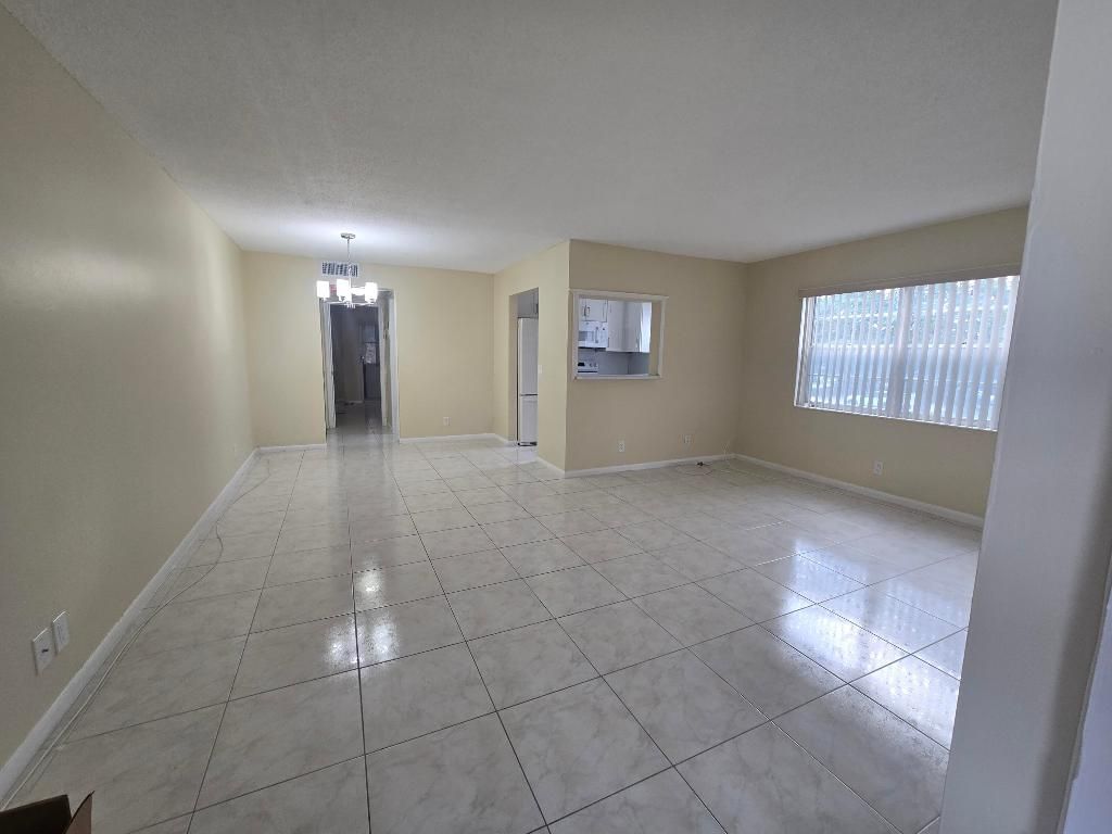 17 Cambridge A, West Palm Beach, FL 33417 Photo