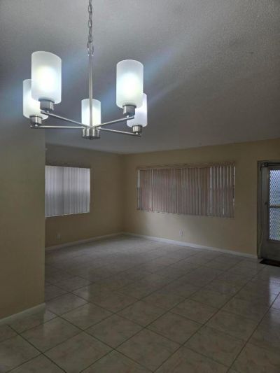 17 Cambridge A, West Palm Beach, FL 33417 Photo