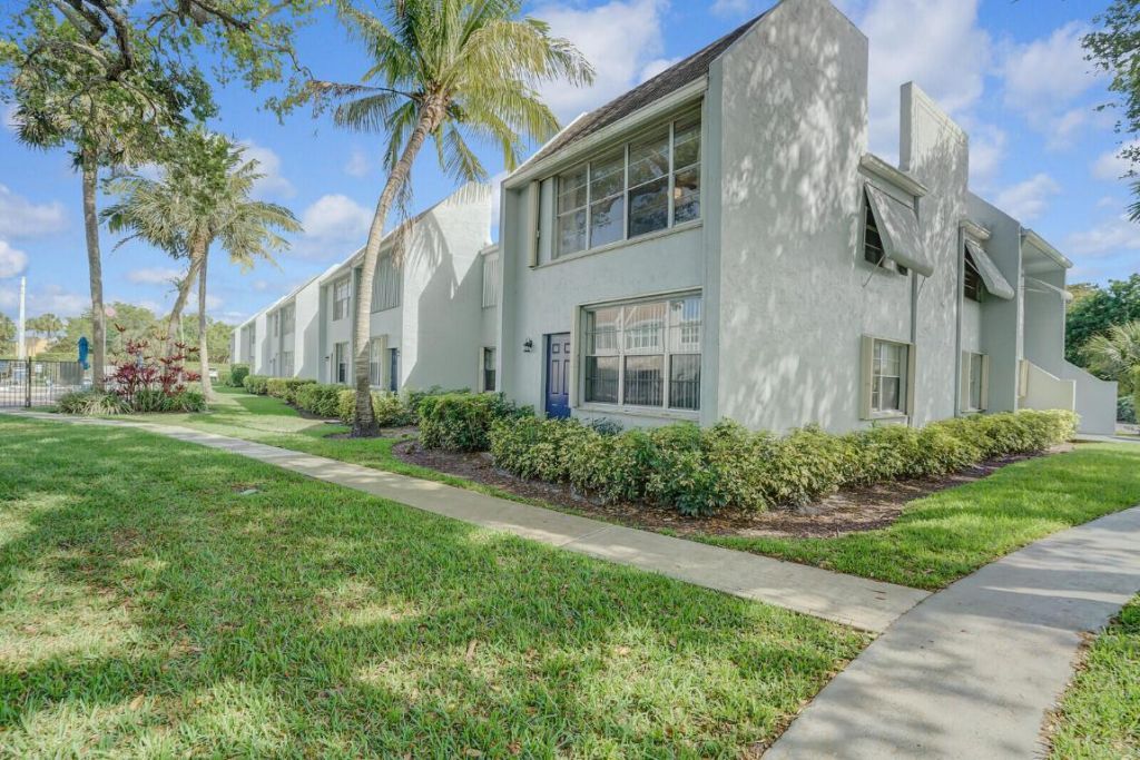 2900 SW 22nd Avenue, Unit 5170, Delray Beach, FL 33445 Photo