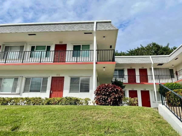 3120 Cynthia Lane, Unit 112, Lake Worth Beach, FL 33461