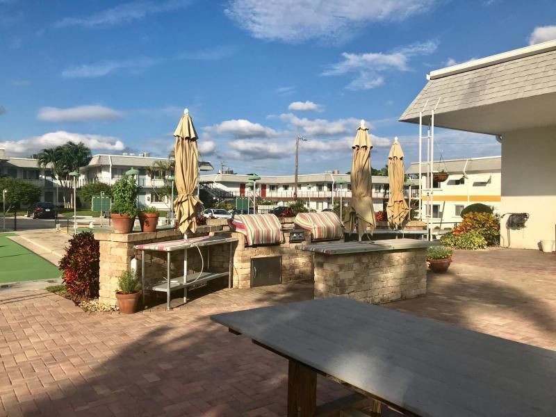 3120 Cynthia Lane, Unit 112, Lake Worth Beach, FL 33461 Photo