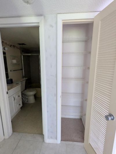 2 Golfs Edge, Unit D, West Palm Beach, FL 33417 Photo
