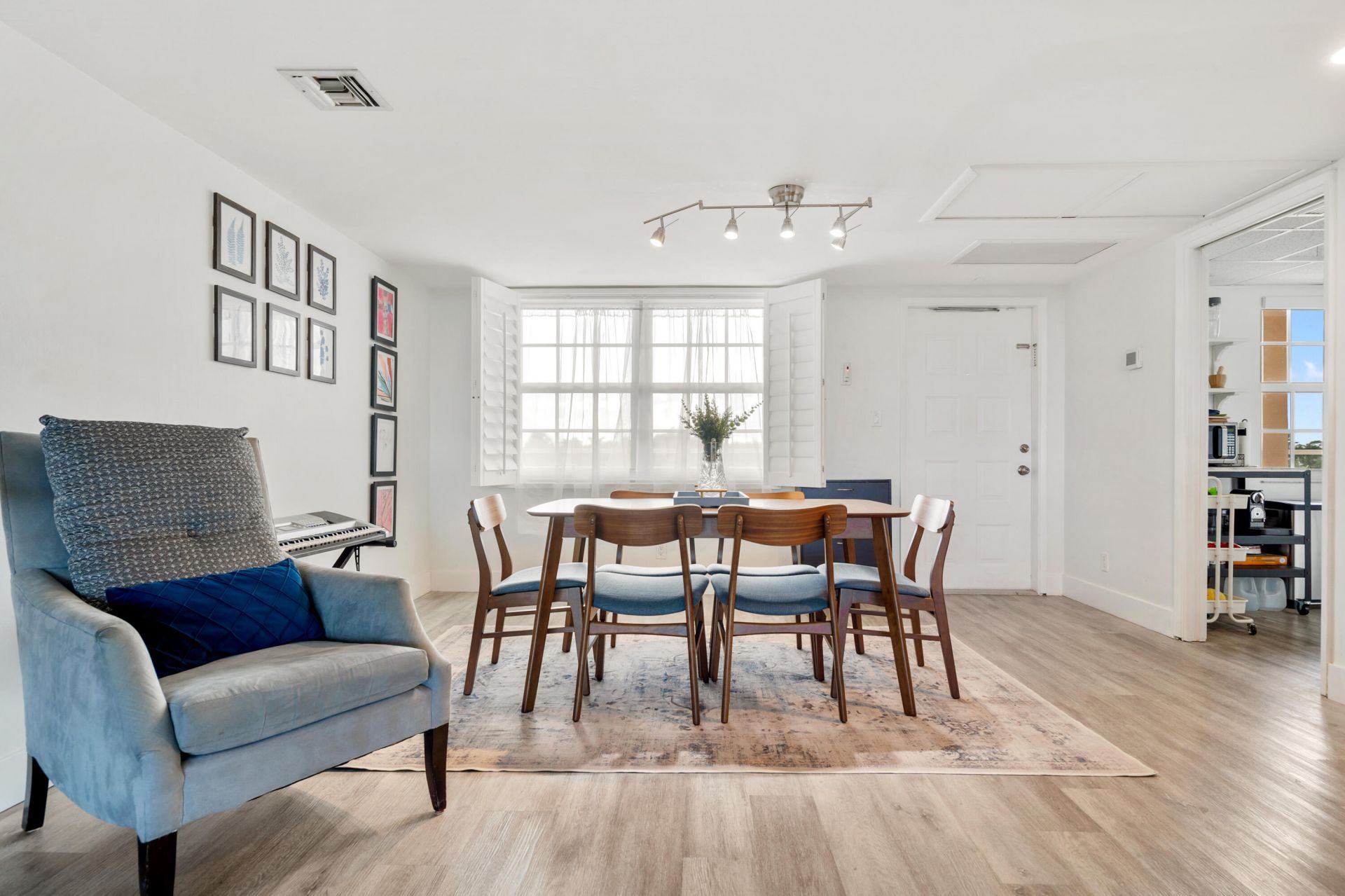 3900 Oaks Clubhouse Drive, Unit 503, Pompano Beach, FL 33069 Photo