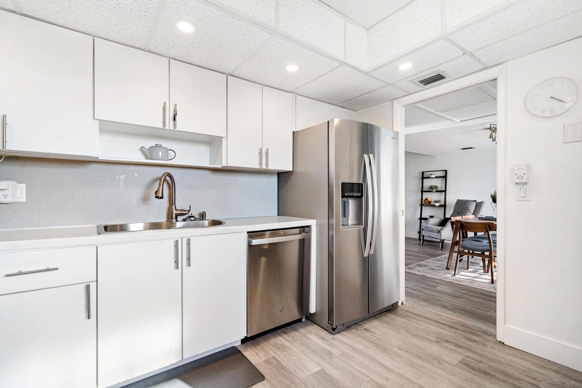 3900 Oaks Clubhouse Drive, Unit 503, Pompano Beach, FL 33069 Photo