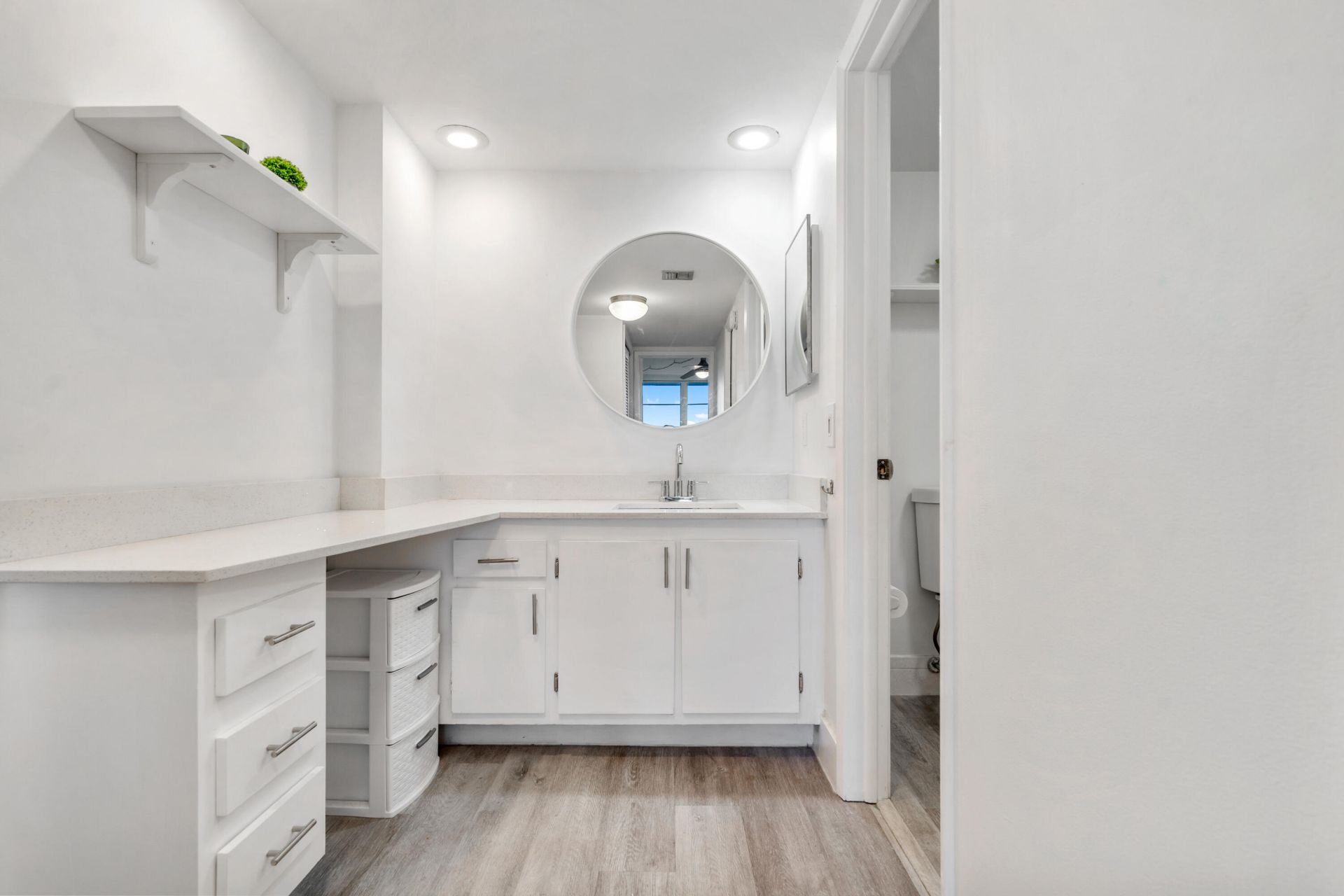 3900 Oaks Clubhouse Drive, Unit 503, Pompano Beach, FL 33069 Photo