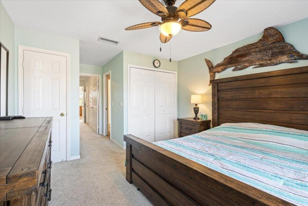 1300 Seaway Dr Drive, Unit B10, Hutchinson Island, FL 34949 Photo