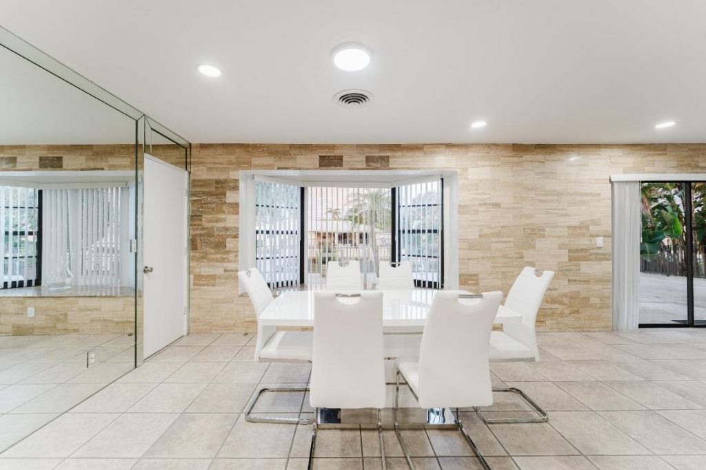 1016 NE 26th Avenue, Unit 1016, Pompano Beach, FL 33062 Photo