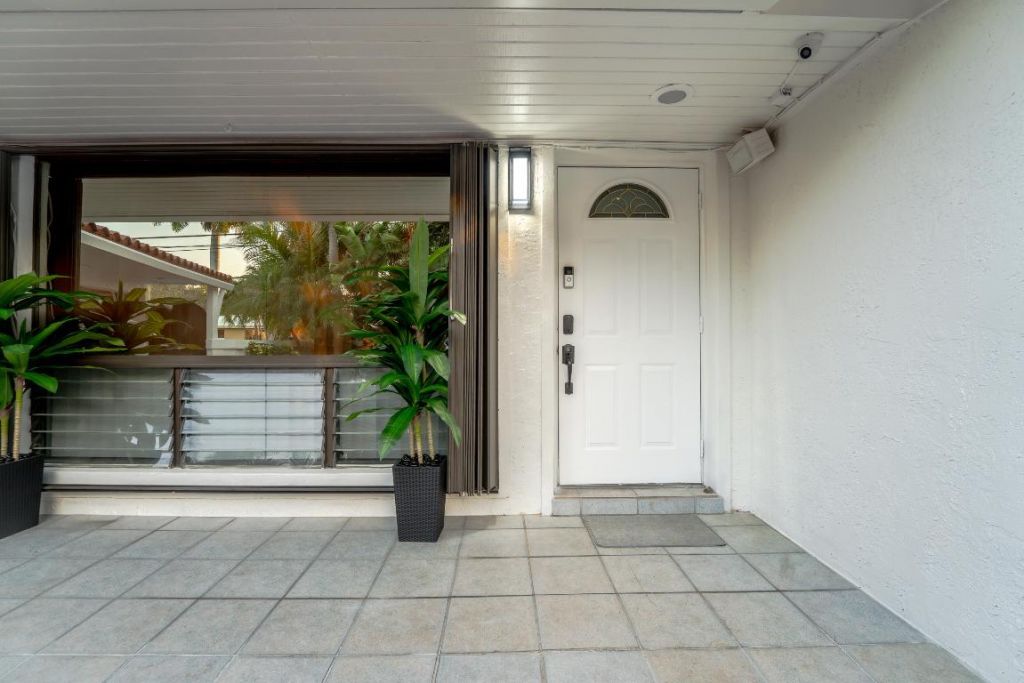 1016 NE 26th Avenue, Unit 1016, Pompano Beach, FL 33062 Photo