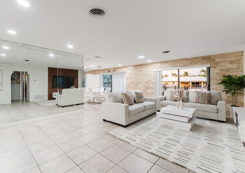 1016 NE 26th Avenue, Unit 1016, Pompano Beach, FL 33062 Photo