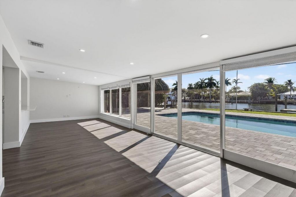 122 Arlington Place, West Palm Beach, FL 33405 Photo