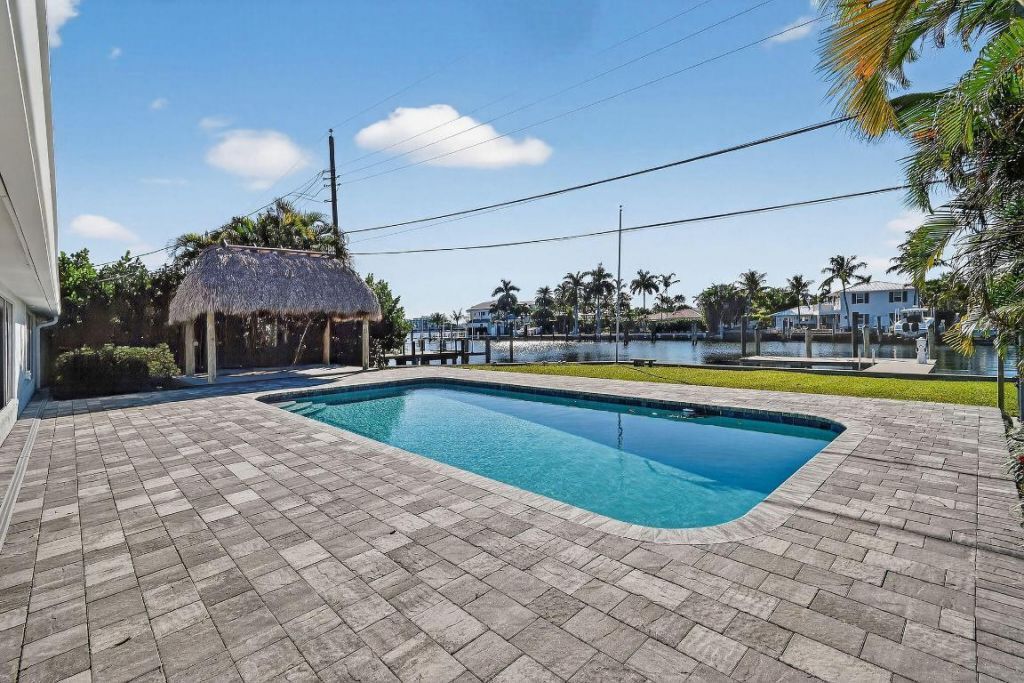 122 Arlington Place, West Palm Beach, FL 33405 Photo