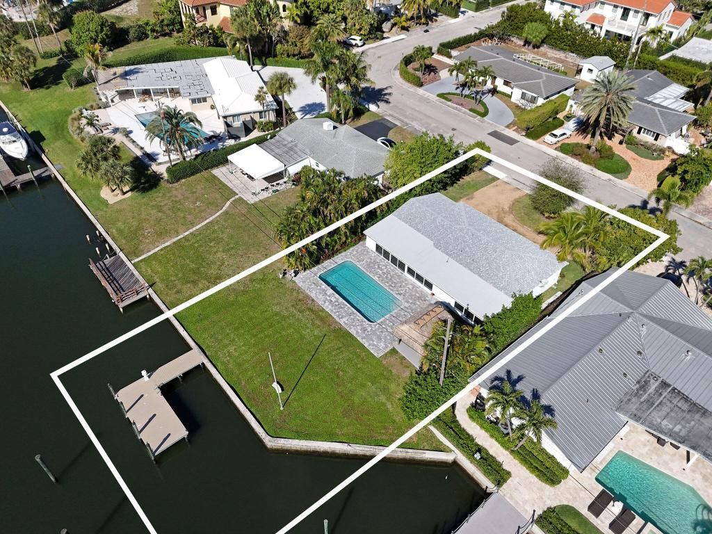 122 Arlington Place, West Palm Beach, FL 33405 Photo