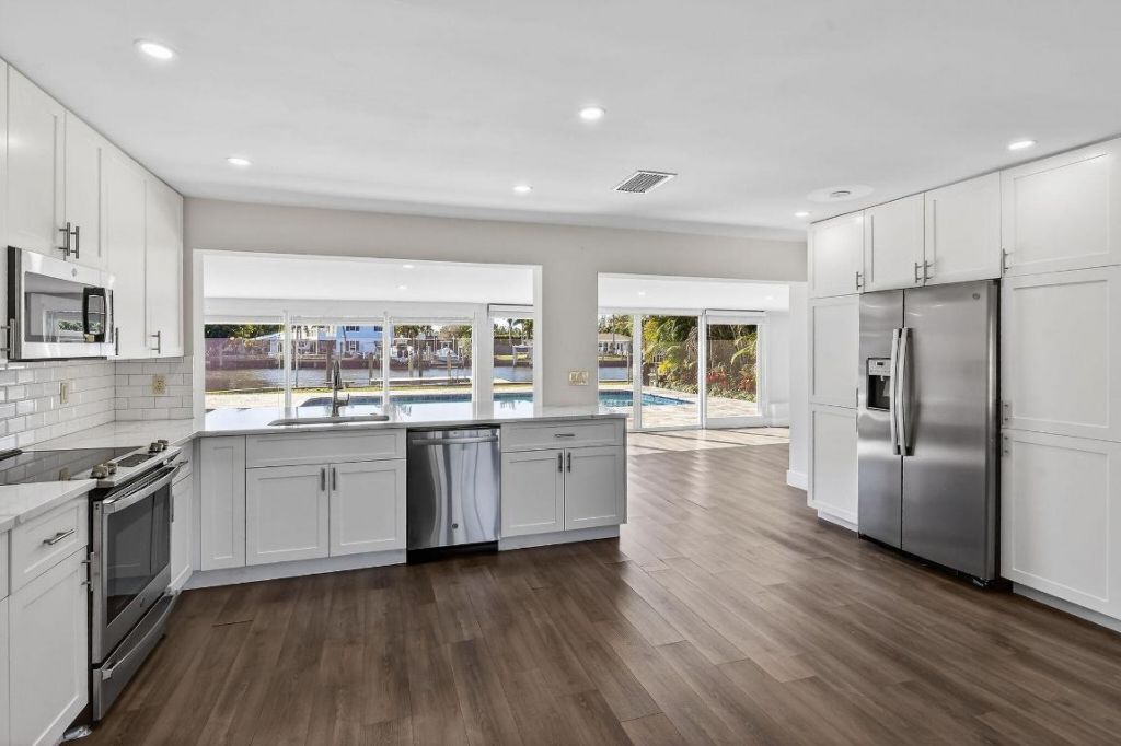 122 Arlington Place, West Palm Beach, FL 33405 Photo