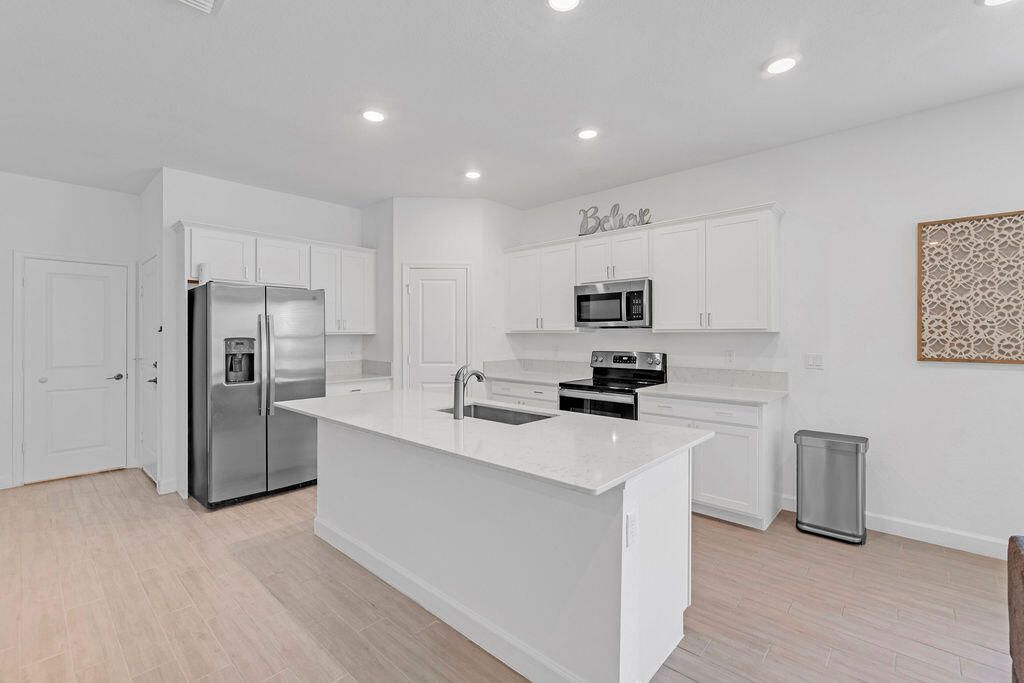 7609 NW Archerfield Drive, Port Saint Lucie, FL 34987 Photo