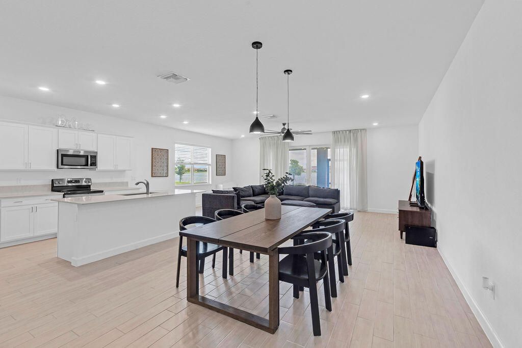 7609 NW Archerfield Drive, Port Saint Lucie, FL 34987 Photo