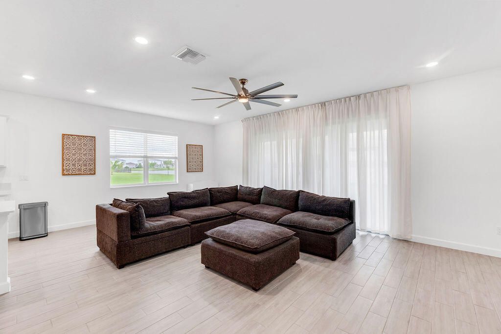 7609 NW Archerfield Drive, Port Saint Lucie, FL 34987 Photo