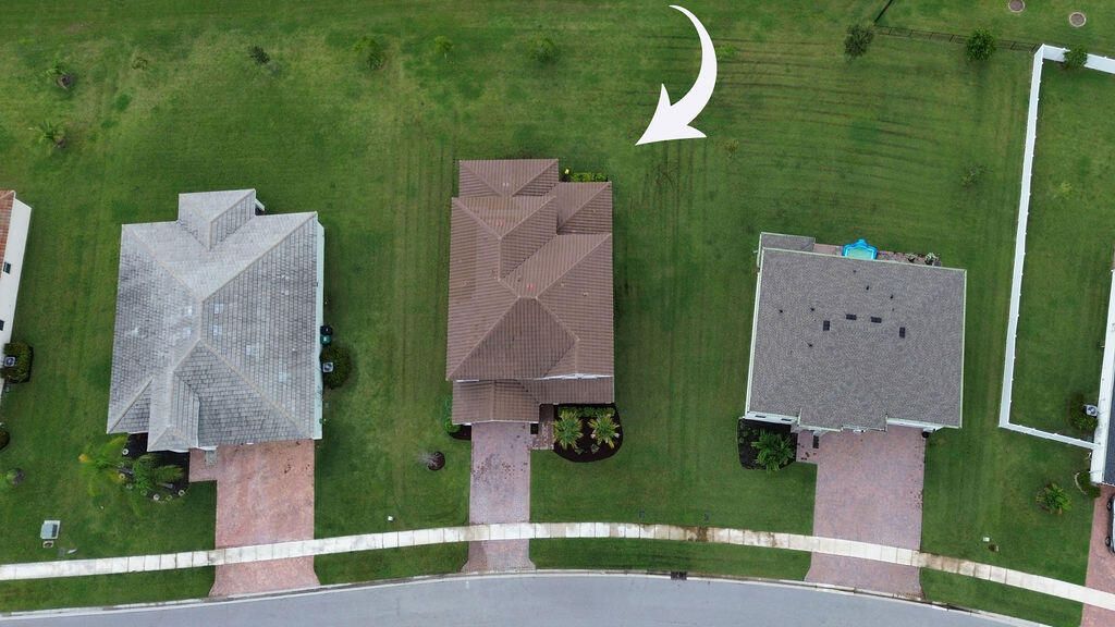 7609 NW Archerfield Drive, Port Saint Lucie, FL 34987 Photo