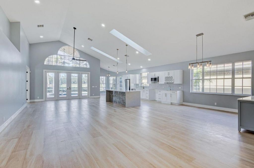 8300 Bob O Link Drive, West Palm Beach, FL 33412 Photo