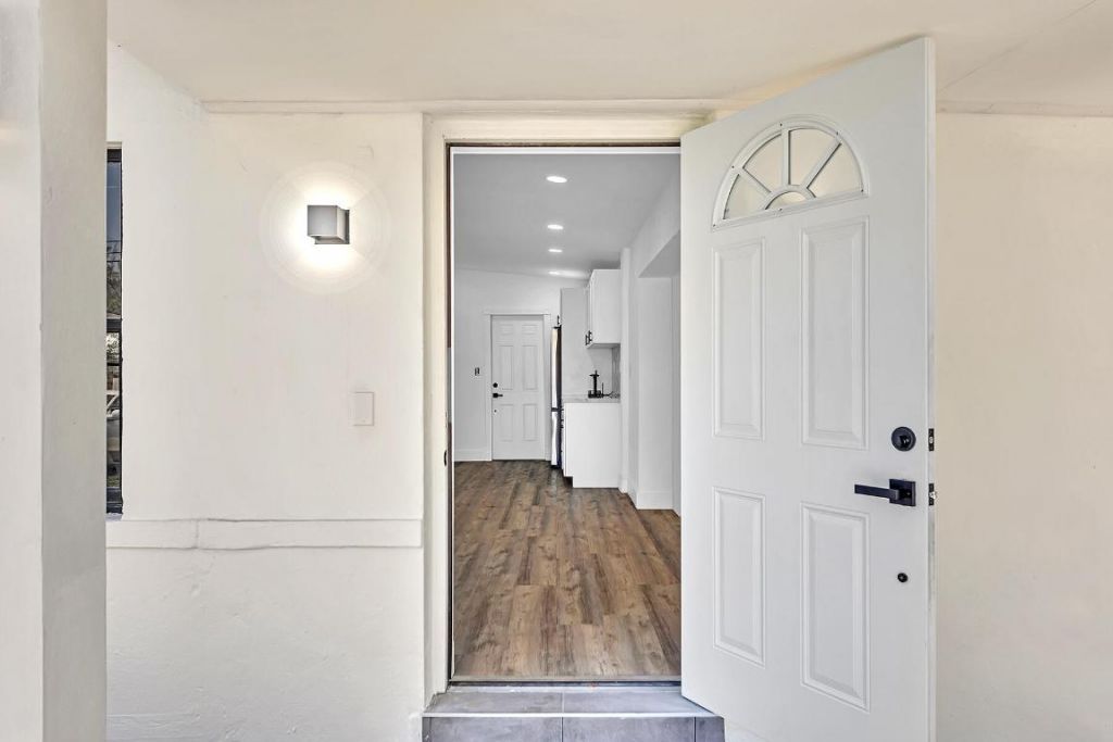 14120 NW 5th Avenue, North Miami, FL 33168 Photo