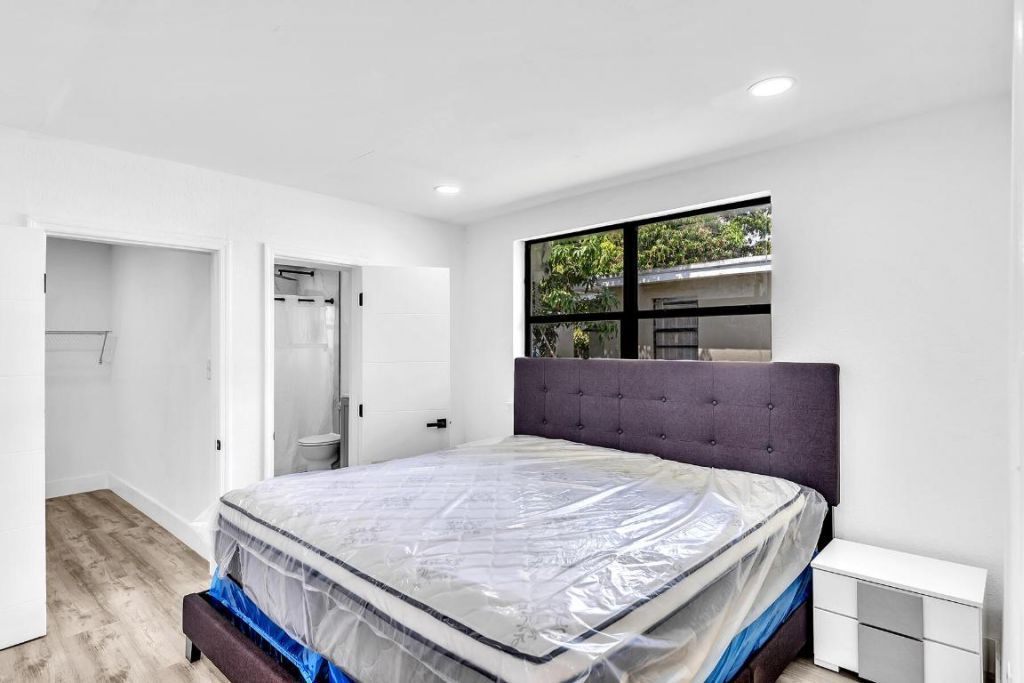 14120 NW 5th Avenue, North Miami, FL 33168 Photo