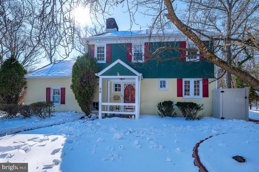 29 ROSELAWN AVENUE, LANSDOWNE, PA 19050