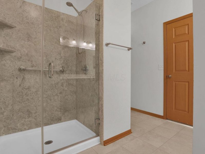 9073 Polaris Lakes Drive, Columbus, OH 43240 Photo 31