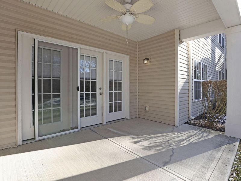 9073 Polaris Lakes Drive, Columbus, OH 43240 Photo 35