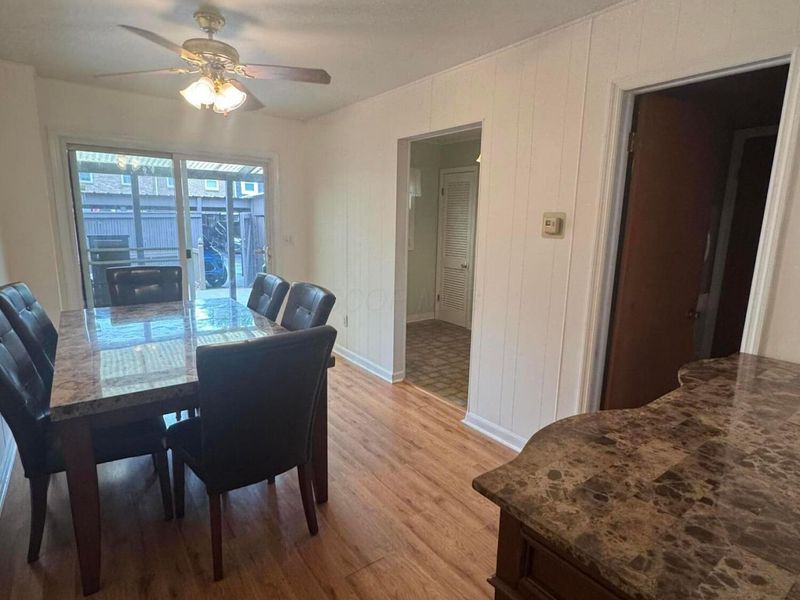 5584 Brackenridge, Unit R7, Columbus, OH 43228 Photo 17