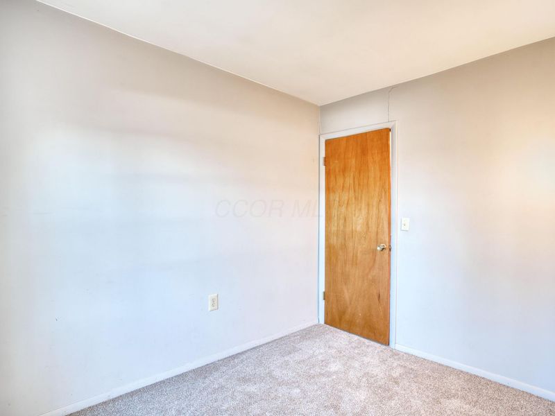 5584 Brackenridge, Unit R7, Columbus, OH 43228 Photo 35