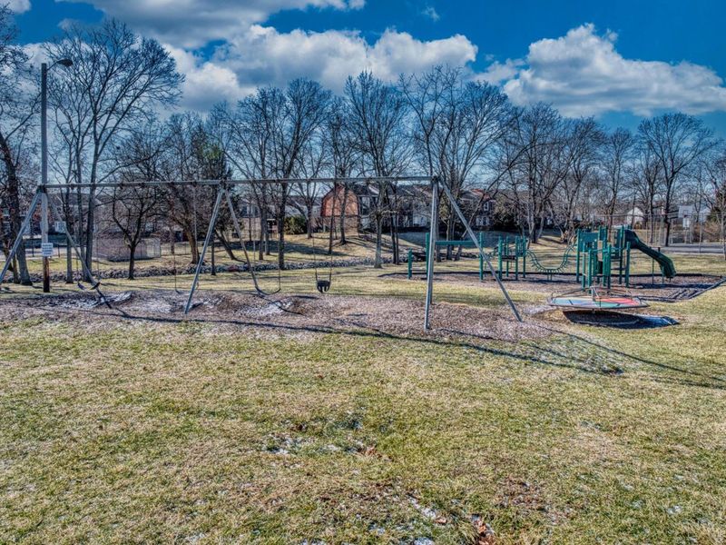 5584 Brackenridge, Unit R7, Columbus, OH 43228 Photo 42