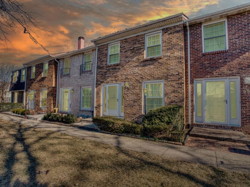 5584 Brackenridge, Unit R7, Columbus, OH 43228 Photo 5