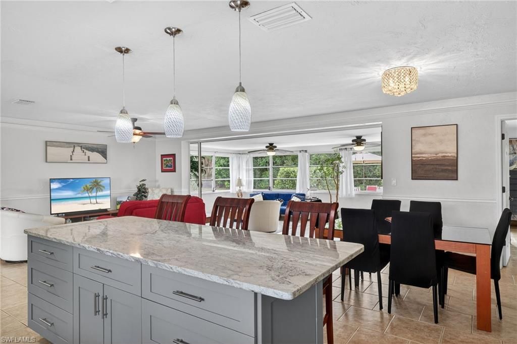 708 El Dorado Pkwy E, Cape Coral, FL 33904 Photo