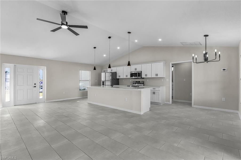 2003 NE 27th St, Cape Coral, FL 33909 Photo