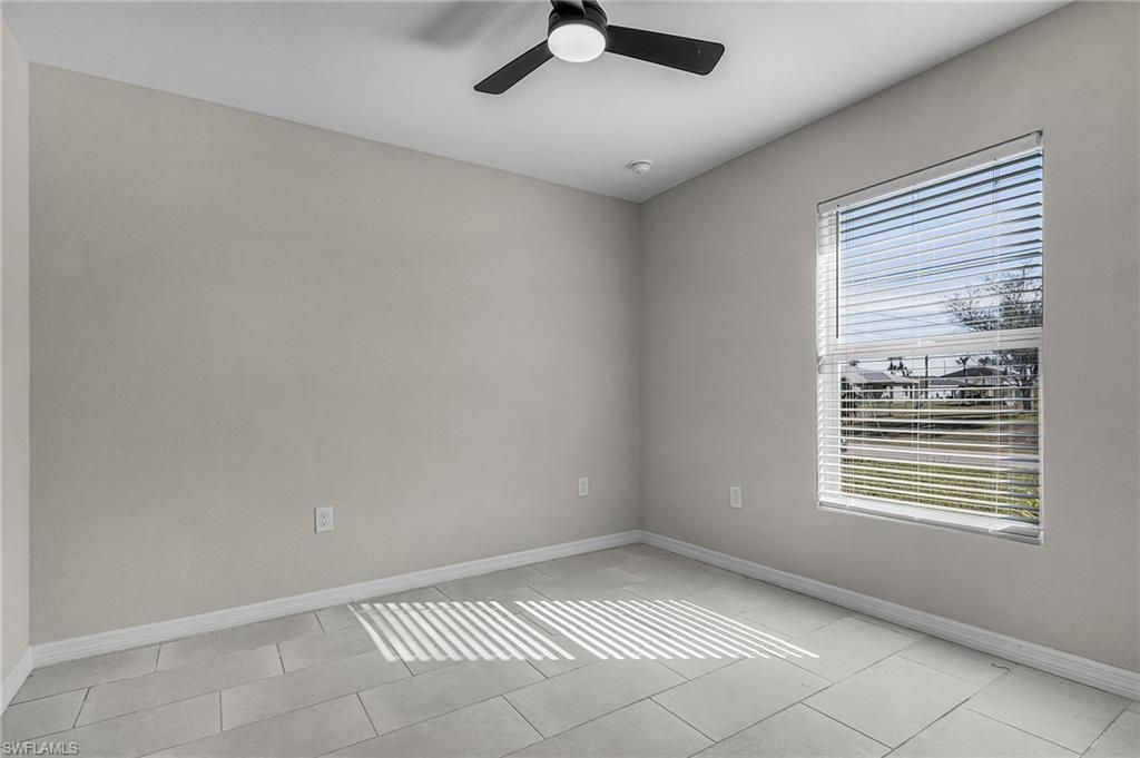 2003 NE 27th St, Cape Coral, FL 33909 Photo