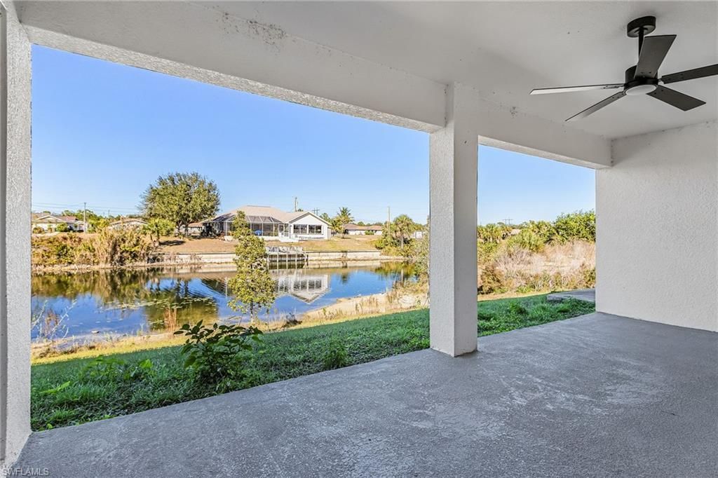 2003 NE 27th St, Cape Coral, FL 33909 Photo