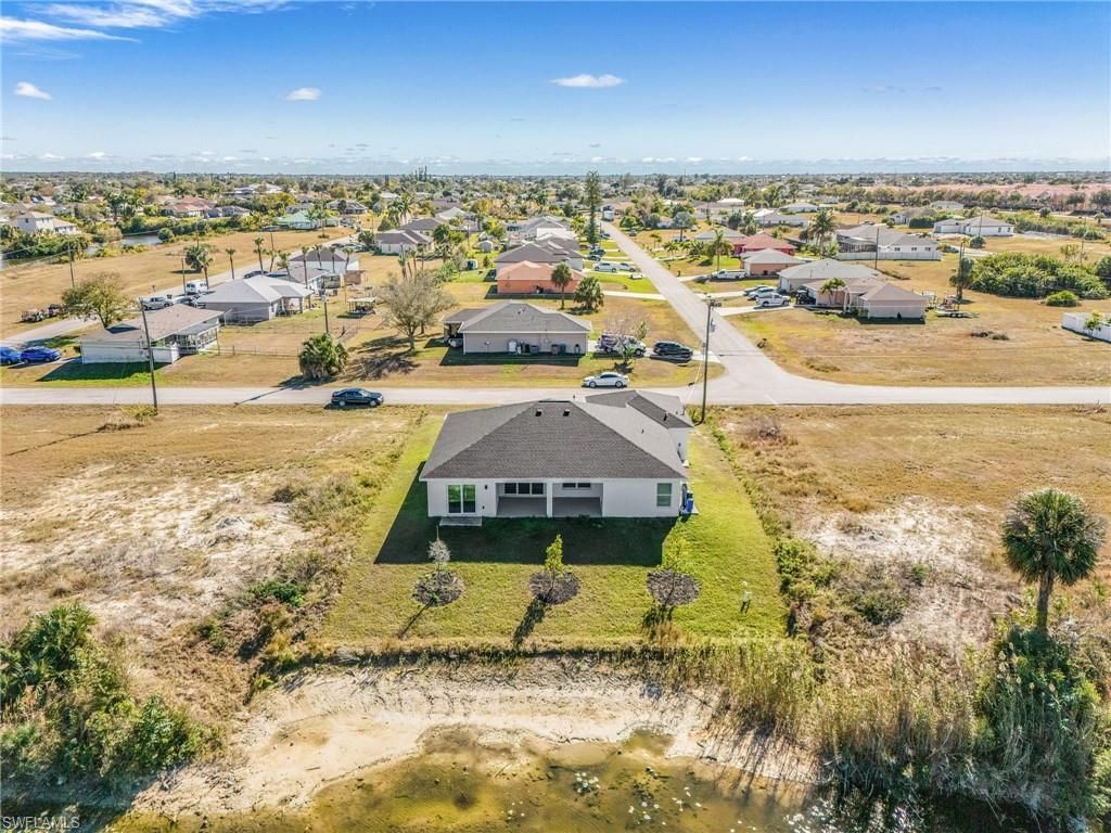 2003 NE 27th St, Cape Coral, FL 33909 Photo