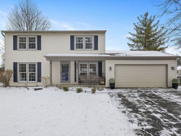 953 Cordova Court, Wheaton, IL 60189