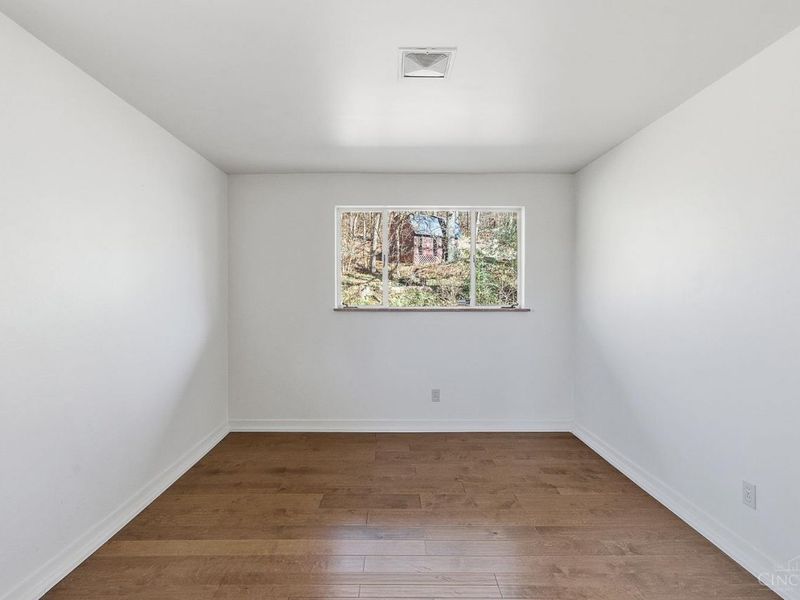 870 Lafayette Avenue, Cincinnati, OH 45220 Photo 30