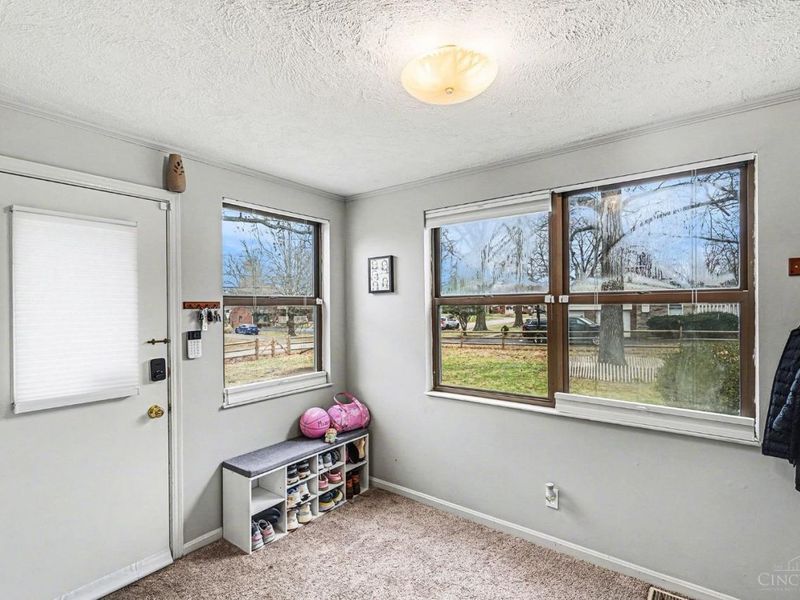 7390 Hosbrook Road, Madeira, OH 45243 Photo 12