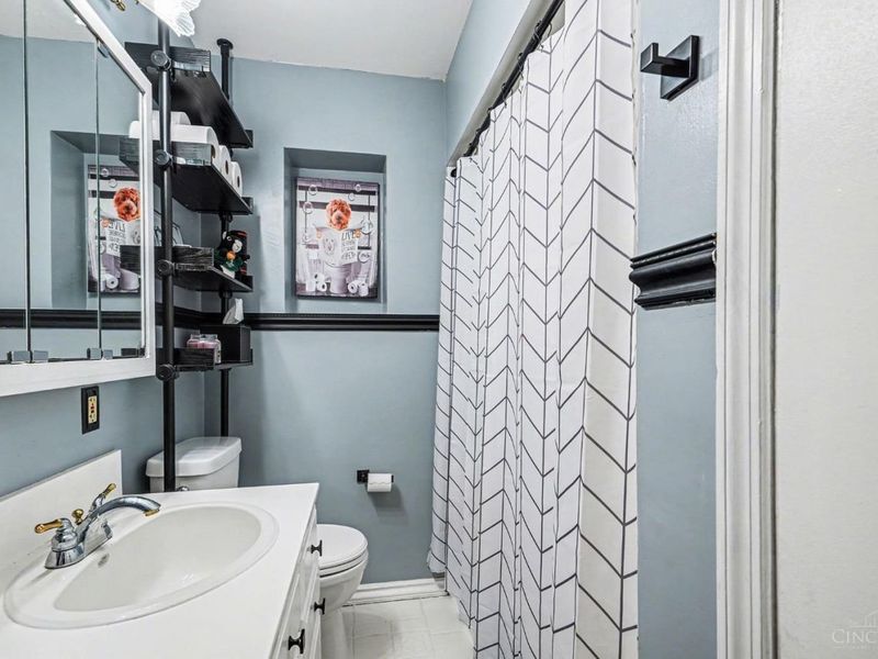 7390 Hosbrook Road, Madeira, OH 45243 Photo 17