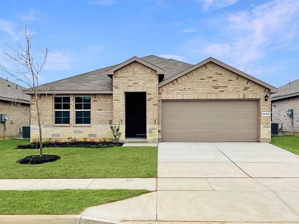1212 BELTWAY Lane, Granbury, TX 76048