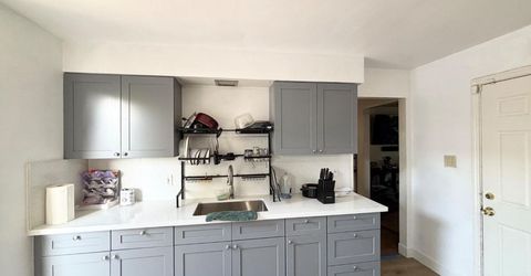 7084-7090 Remo Way, Sacramento, CA 95822 Photo