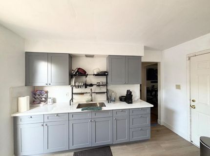 7084-7090 Remo Way, Sacramento, CA 95822 Photo