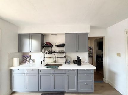 7084-7090 Remo Way, Sacramento, CA 95822 Photo