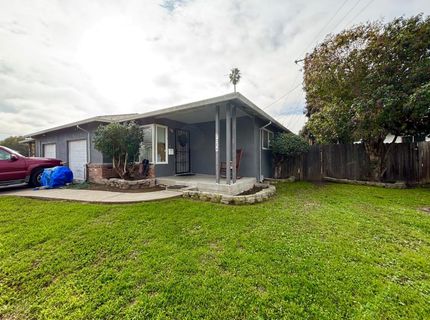 7084-7090 Remo Way, Sacramento, CA 95822 Photo