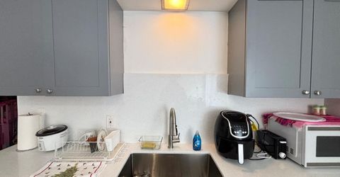 7084-7090 Remo Way, Sacramento, CA 95822 Photo