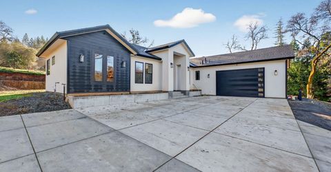 5475 Stanley Dr, Auburn, CA 95602 Photo