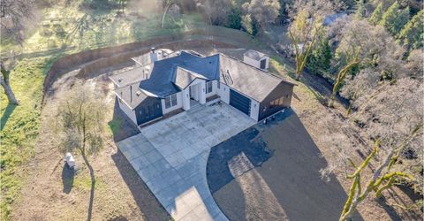 5475 Stanley Dr, Auburn, CA 95602 Photo